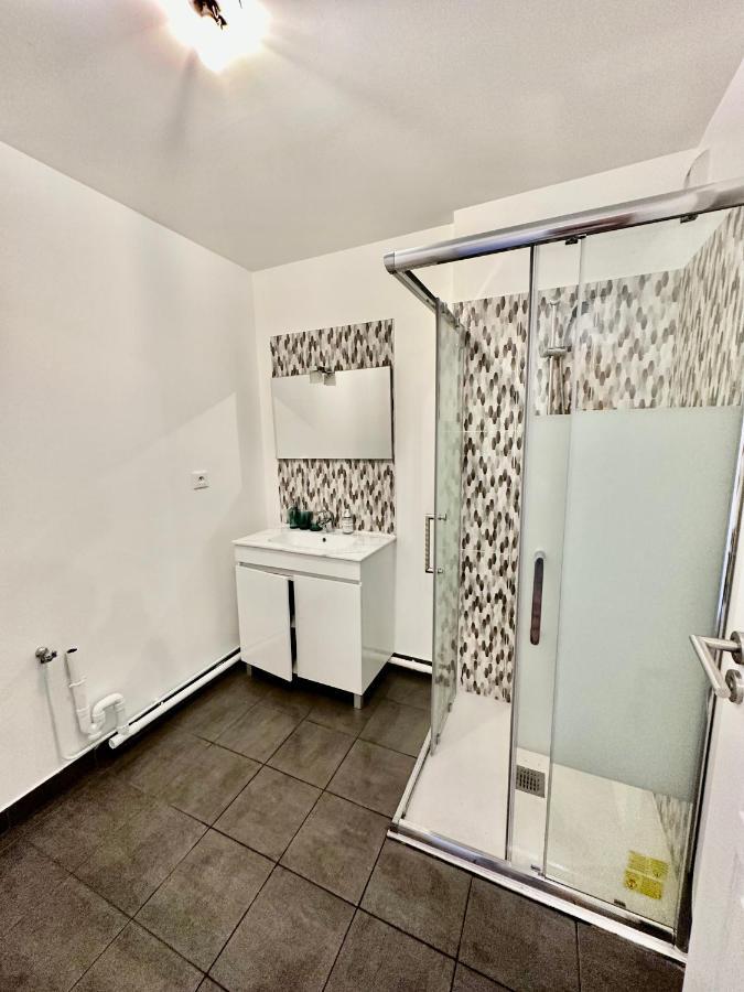 Magnificent Apart Paris Bagnolet 402 With View Exterior photo